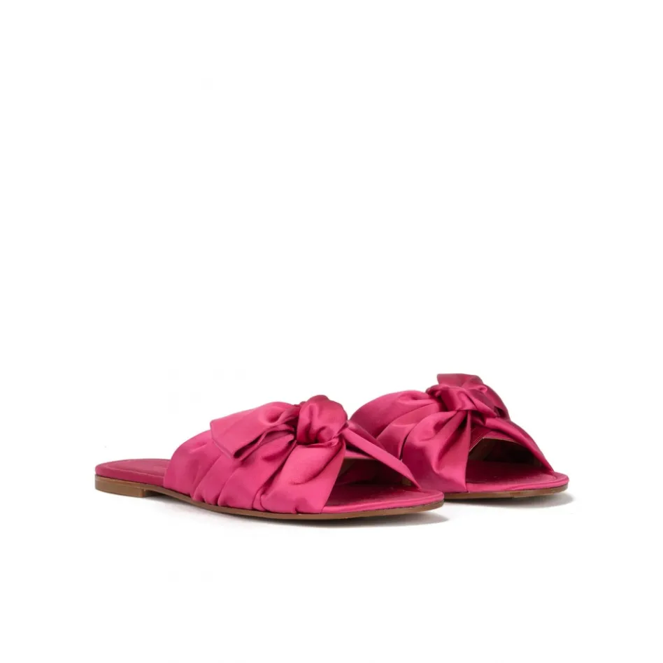 Quetty Claquettes en satin rose fuchsia à nœuds